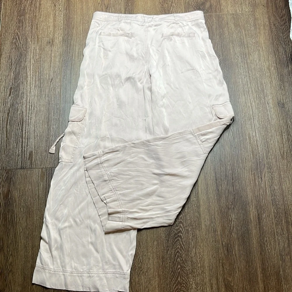 Anthropologie Wide-Leg Cargo Pants 10 - Picture 10 of 14